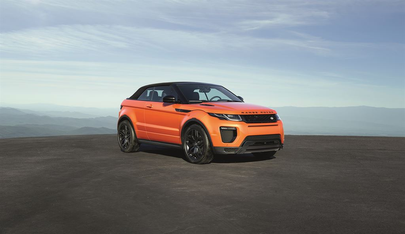 Illustration for article titled 2017 Range Rover Evoque Convertible: This Is It